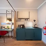 Miss Sophie's Downtown 4*