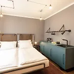 Miss Sophie's Downtown Hotel