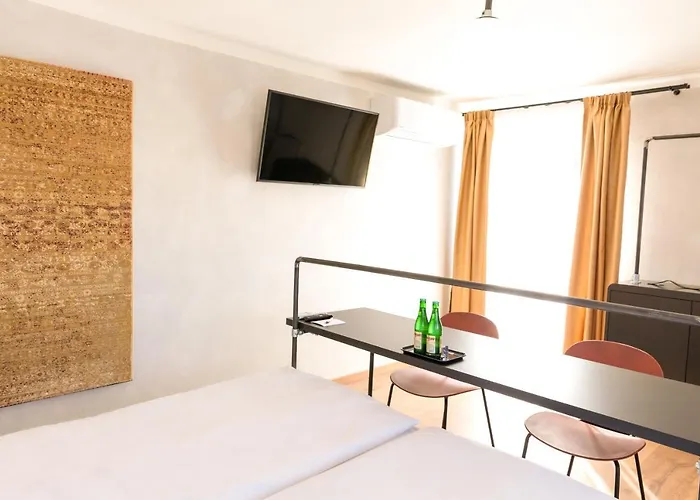 Miss Sophie's Downtown 4* Прага