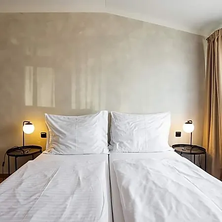 Miss Sophie's Downtown Отель 4*