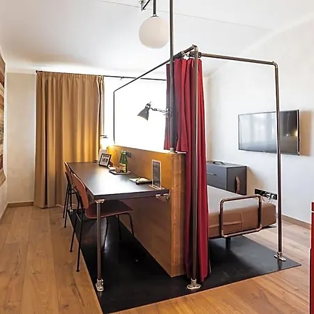 Miss Sophie's Downtown 4* Прага