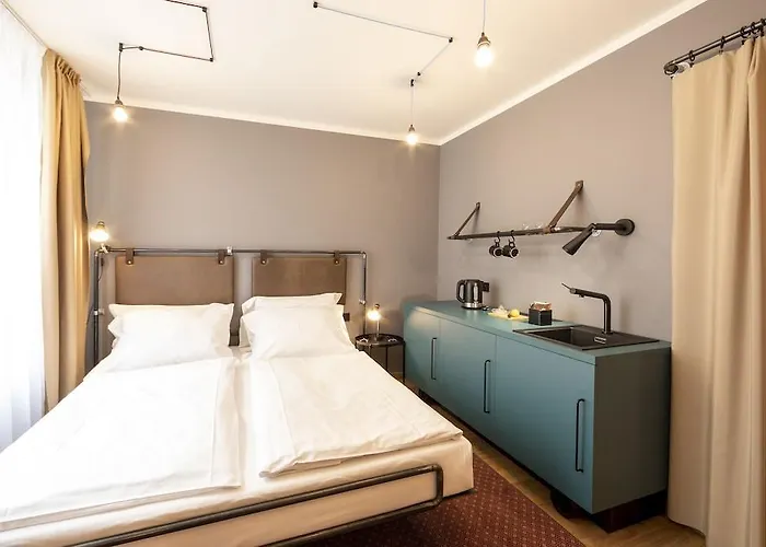 Miss Sophie's Downtown Hotel